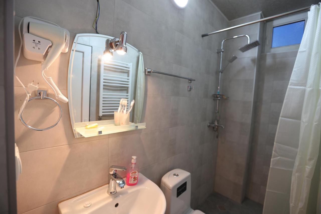 Hotel Caucase Τυφλίδα Εξωτερικό φωτογραφία